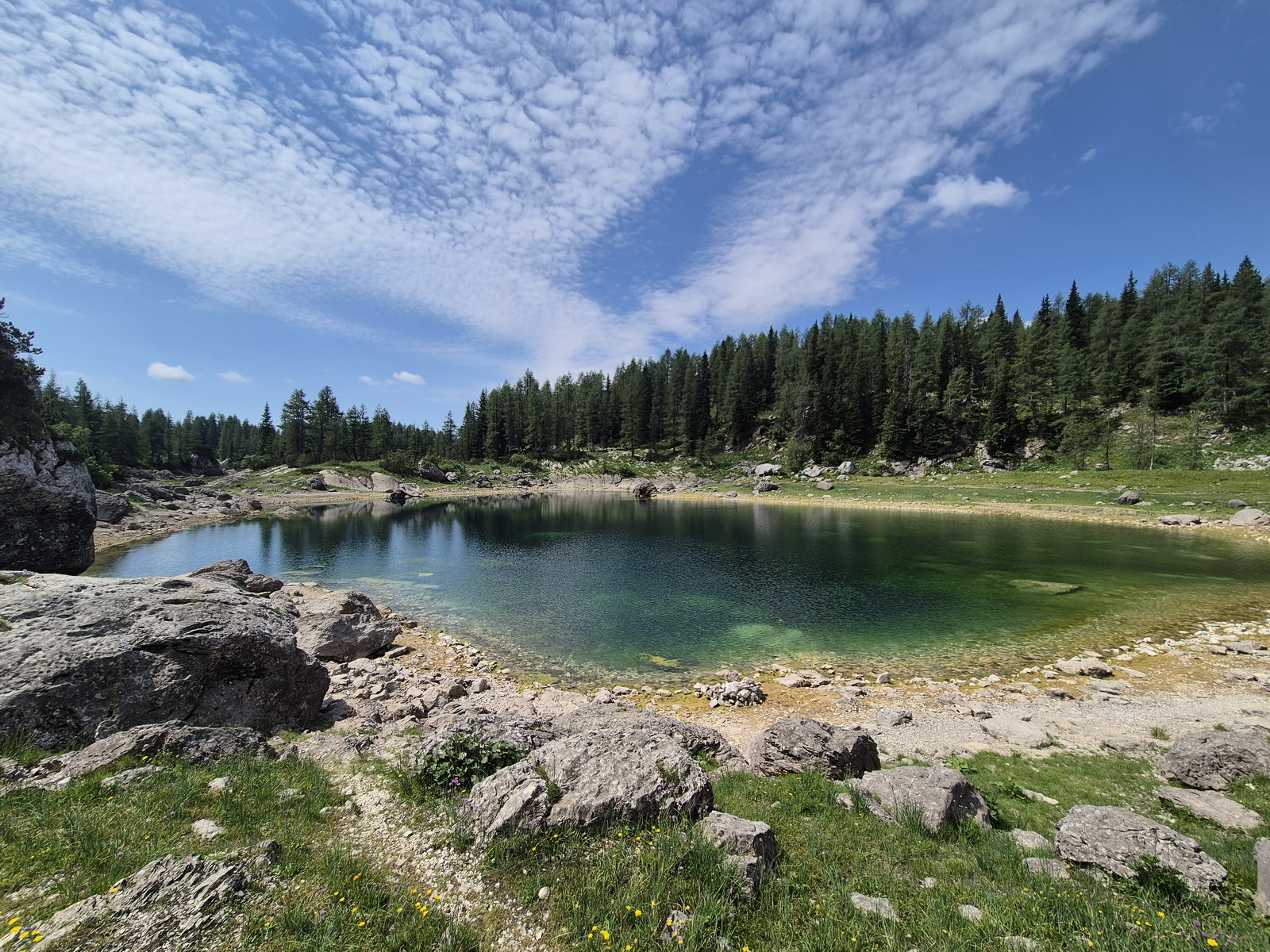 2-Day Triglav Seven Lakes Valley Hike 2 day triglav seven lakes valley hike 01