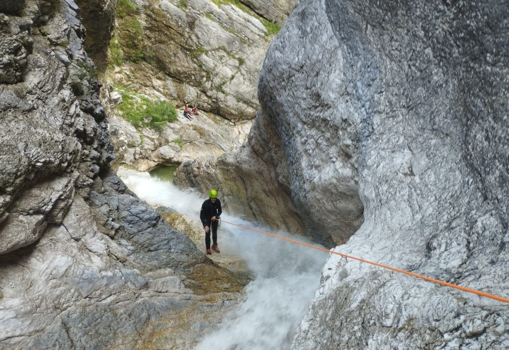 full predelica canyon bovec 08