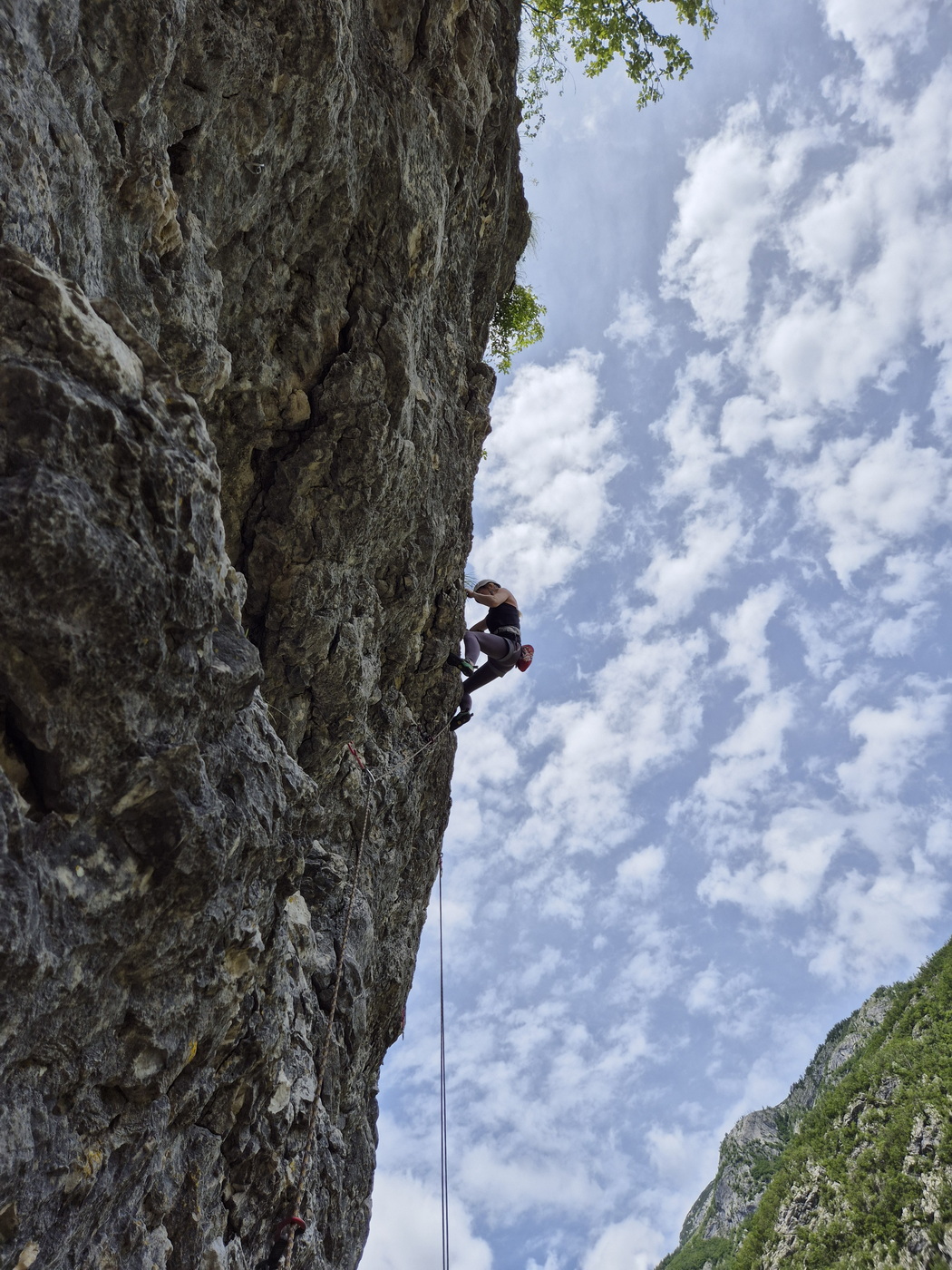 Rock-Climbing-in-Bovec-and-the-Soca-Valley_11